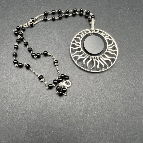 Heng Ngai Sterling Silver 925 Black Onyx Beaded Necklace Sun Pendant - Picture 2 of 7